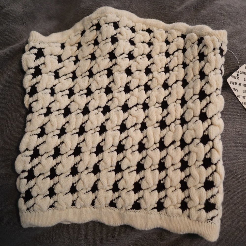 Chunky Sweater Tube Top (NWT)